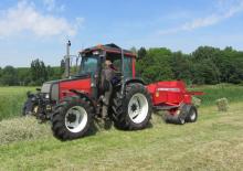 Traktory z napędem 4WD Valtra 865 S-4