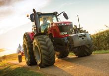 Traktory z napędem 4WD Massey Ferguson 8727