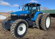 Traktory z napędem 4WD New Holland 8970 (300)