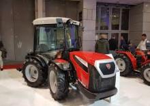 Traktory z napędem 4WD Valpadana 90115 IS