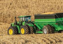 Traktory z napędem 4WD John Deere 9370R