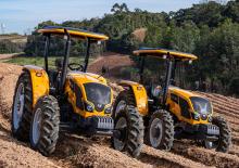 Traktory z napędem 4WD Valtra A52s