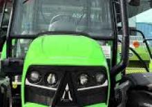 Traktory z napędem 4WD DEUTZ-FAHR Agrofarm 4075 E