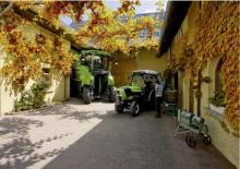 Traktory z napędem 4WD DEUTZ-FAHR Agroplus V 420 INV.Idraulic