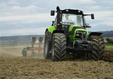 Traktory z napędem 4WD DEUTZ-FAHR Agrotron M 600 DCR