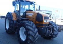 Traktory z napędem 4WD Renault Ares 735 RZ IC