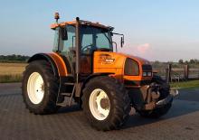 Traktory z napędem 4WD Renault Ares 816 RZ