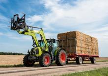 Traktory z napędem 4WD Claas Arion 440  