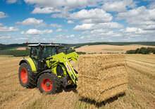 Traktory z napędem 4WD Claas Arion 650 CMatic