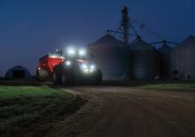 Traktory z napędem 4WD Case IH ASF Connect Magnum 280