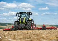 Traktory z napędem 4WD Claas Axion 950