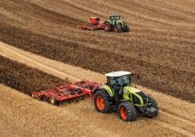 Traktory z napędem 4WD Claas Axion 960 Cmatic