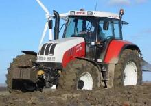 Traktory z napędem 4WD Steyr CVT 120 Profi