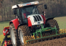 Traktory z napędem 4WD Steyr CVT 6195 Profi