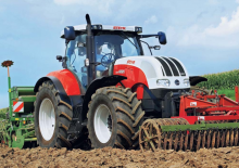 Traktory z napędem 4WD Steyr CVT 6225 Basis