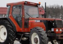 Traktory z napędem 4WD Fiatagri F 100