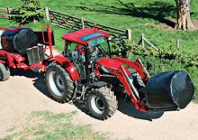 Traktory z napędem 4WD Case IH Farmall 105 U-Pro EP Basis