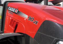 Traktory z napędem 4WD Case IH Farmall 90 JX