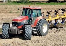 Traktory z napędem 4WD Fiatagri G 240 DT PS