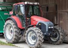 Traktory z napędem 4WD Lindner Geotrac 100 A