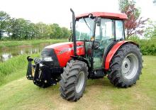 Traktory z napędem 4WD Case IH JX 1075 C Profi 1