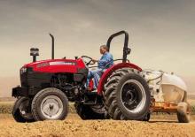 Traktory z napędem 4WD Case IH JX 45 T