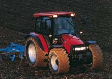 Traktory z napędem 4WD Case IH JXU 85 Profi Plus
