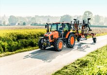 Traktory z napędem 4WD Kubota M105GXS-IV
