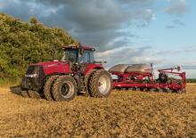Traktory z napędem 4WD Case IH Magnum 180