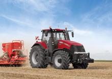 Traktory z napędem 4WD Case IH Magnum 250 CVX Profi