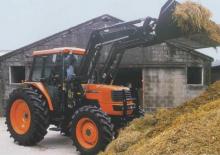 Traktory z napędem 4WD Kubota ME 8200