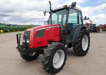 Traktory z napędem 4WD Massey Ferguson MF 2210 GE