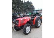 Traktory z napędem 4WD Massey Ferguson MF 3340-4 F