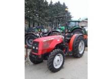 Traktory z napędem 4WD Massey Ferguson MF 3340-4 F