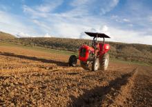 Traktory z napędem 4WD Massey Ferguson MF 35