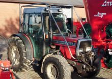 Traktory z napędem 4WD Massey Ferguson MF 394 AF
