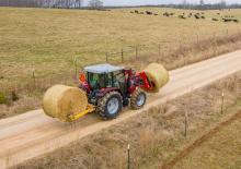 Traktory z napędem 4WD Massey Ferguson MF 4710