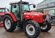 Traktory z napędem 4WD Massey Ferguson MF 5465-4 Edition