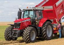 Traktory z napędem 4WD Massey Ferguson MF 7724 S
