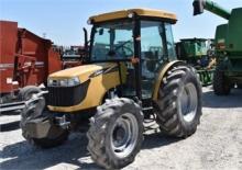 Traktory z napędem 4WD Challenger MT335B
