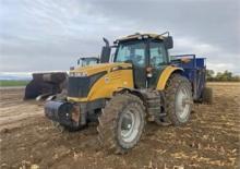 Traktory z napędem 4WD Challenger MT585B