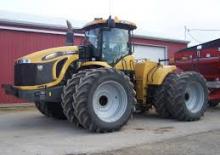 Traktory z napędem 4WD Challenger MT945C