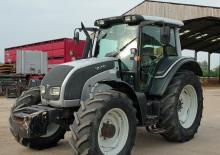 Traktory z napędem 4WD Valtra N 111 HI