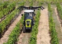 Traktory z napędem 4WD Claas Nexos 230 VE