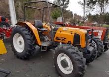 Traktory z napędem 4WD Renault Pales 210 - 4