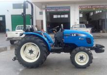 Traktory z napędem 4WD LS R36i HST