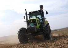 Traktory z napędem 4WD Zoomlion RS1604