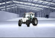 Traktory z napędem 4WD Lamborghini Spire 90.4 Target