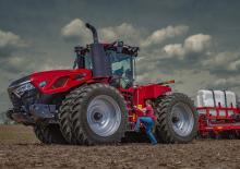 Traktory z napędem 4WD Case IH Steiger 475