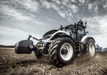 Traktory z napędem 4WD Valtra T234H